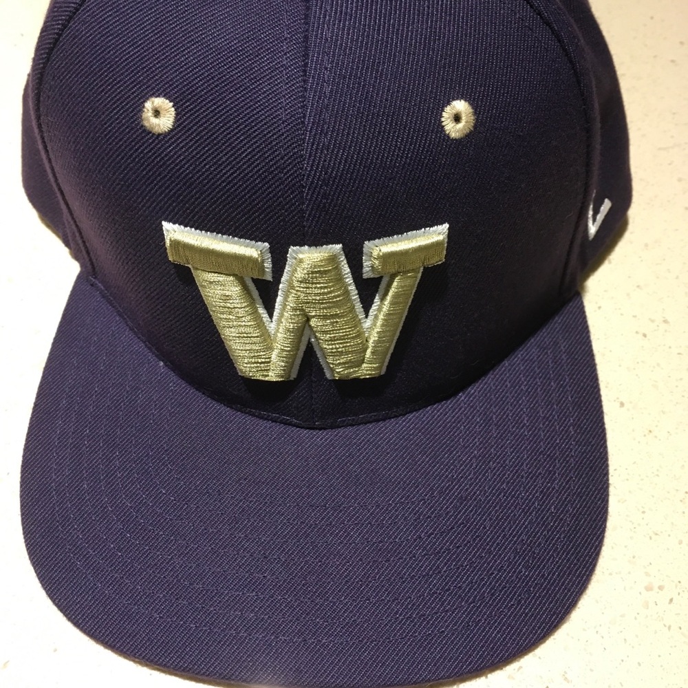 University of Washington Baseball Hat